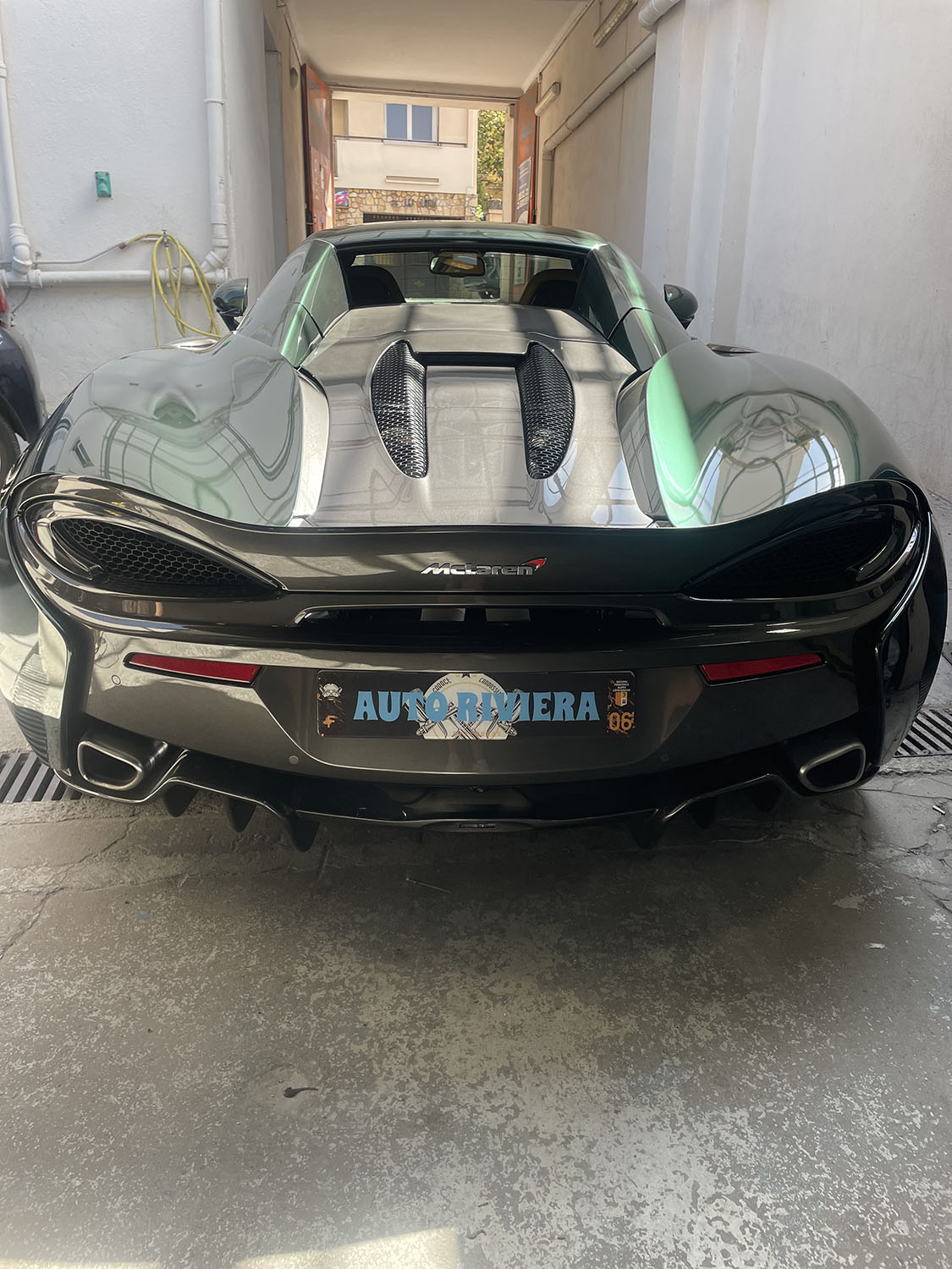 IMG_6503 copie garage cannes-reparation de pare brise nice-carrosserie draguignan-garagiste frejus